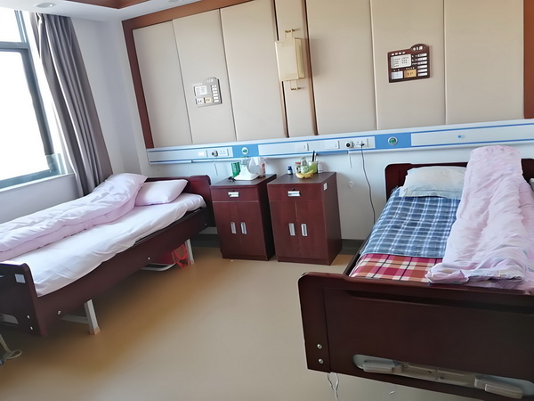 冷情嗜爱：绝情杀手妃